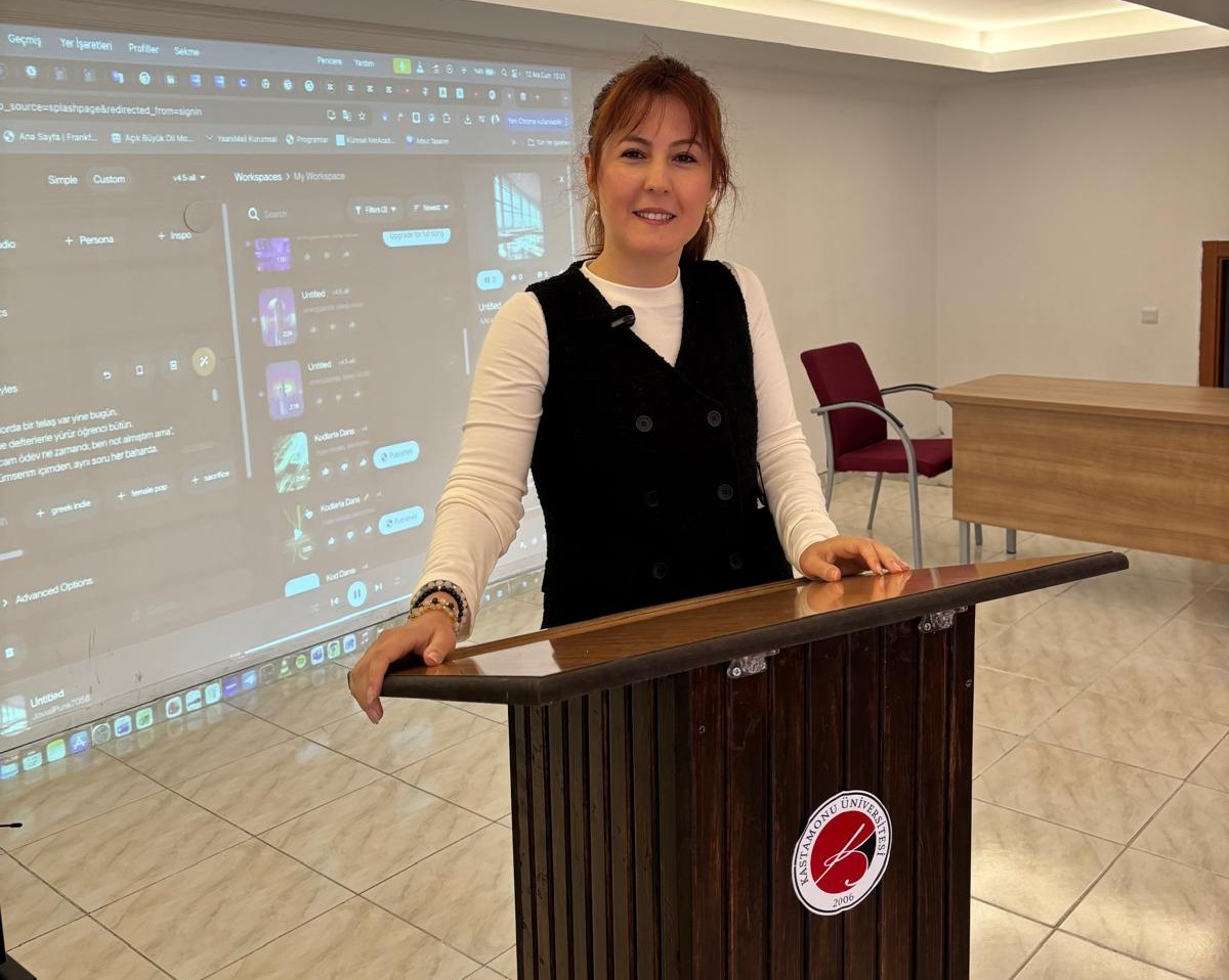 “Geleceğin Dili: Yapay Zekâ Eğitimi” Etkinliği Yapıldı